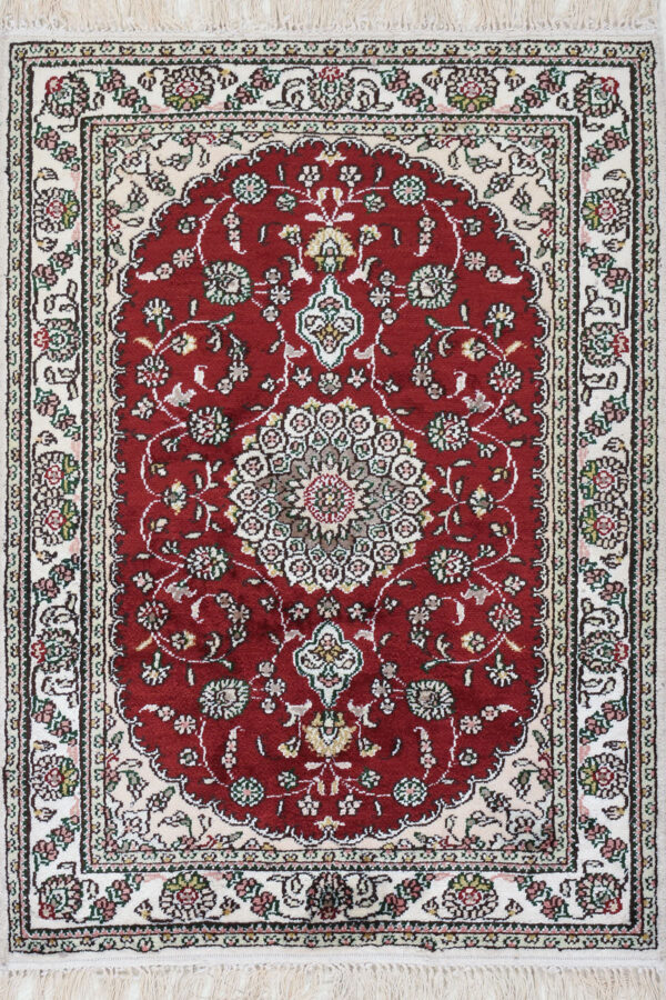 שטיח אדום סיני משי 08