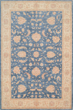 שטיח צמר כפרי מלבני בגוונים בז' וכחול