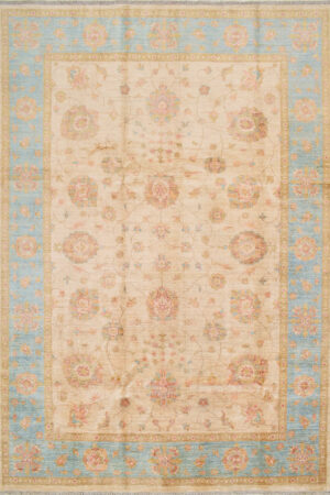 שטיח כפרי מלבני מצמר בצבע בז' ותכלת