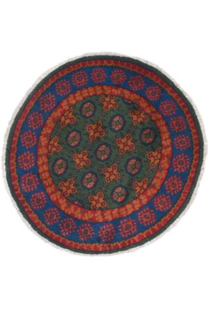 שטיח עגול בסגנון כפרי ותוצרת יד