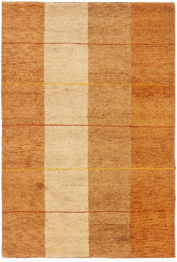 שטיח כפרי מלבני מצמר בגווני בז' וחום