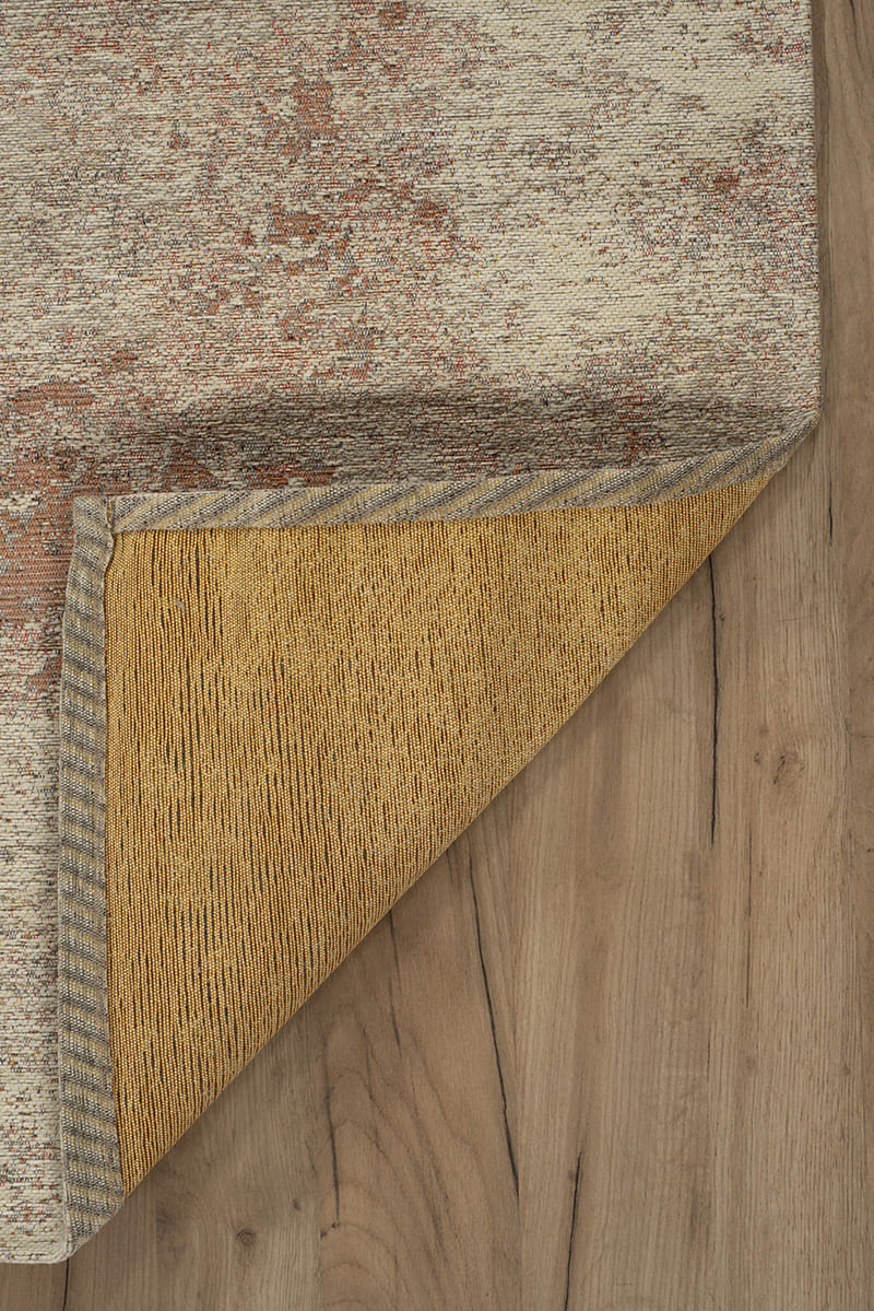 שטיח סוצ'י KYRA לבן כתום