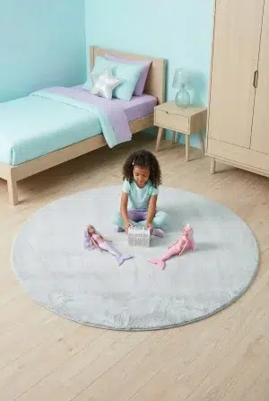 שטיח שאגי מויו MO80 תכלת עגול, Children's Bedroom, Mermaidcore / Iridescent, Modern, Natural Daylight, styled props.